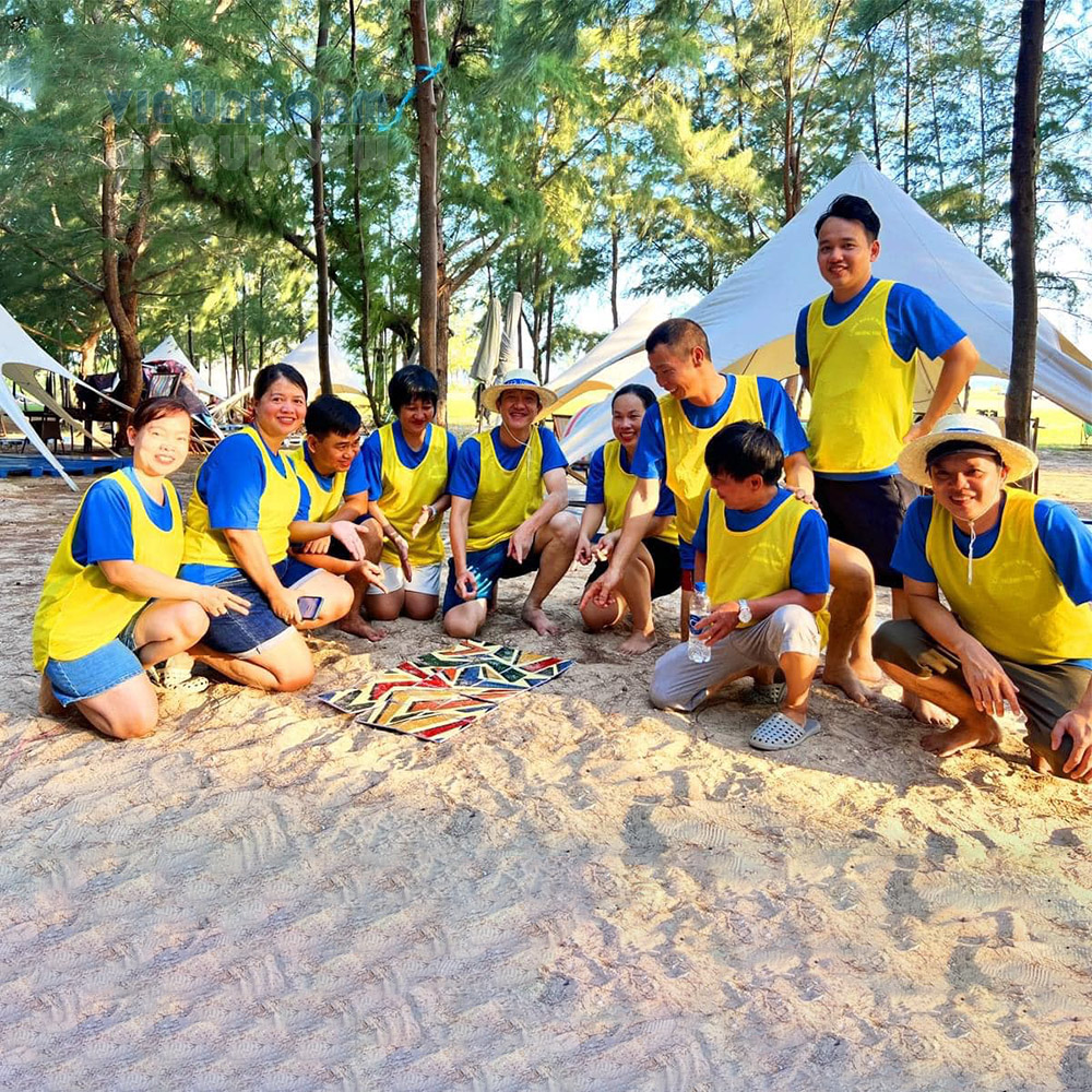 Áo lưới teambuilding vàng