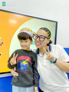 Đồng phục giáo viên 2025