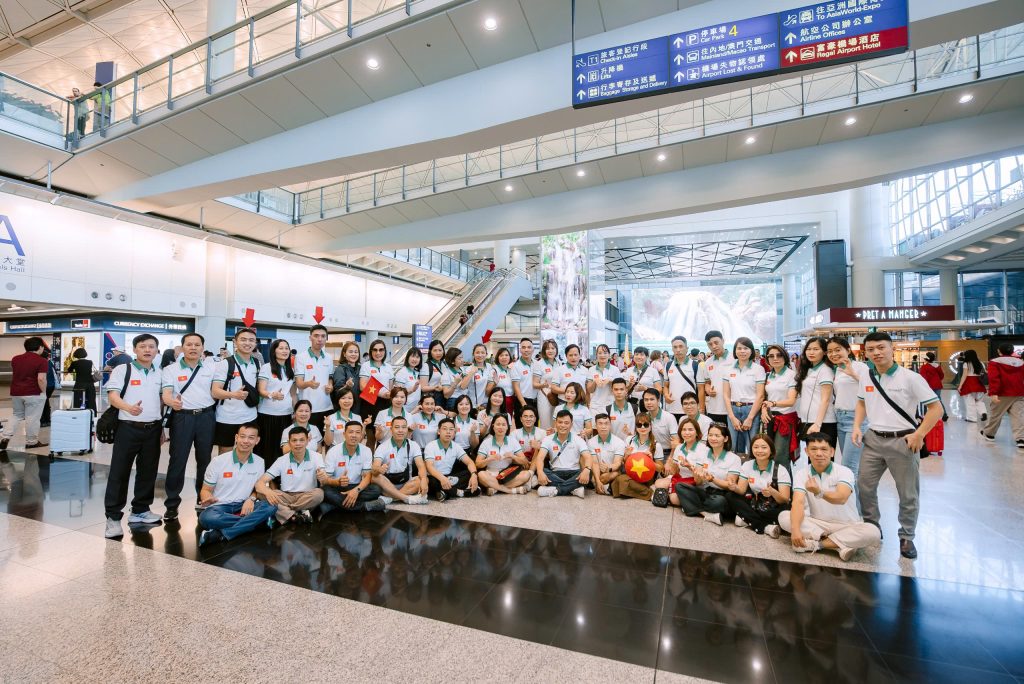 Áo polo doanh nghiệp VIe Uniform