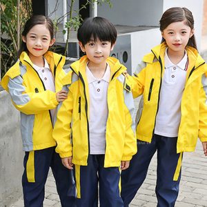 Mẫu đồng phục áo khoác gió học sinh áo màu vàng
