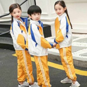Mẫu đồng phục áo khoác gió học sinh áo màu trắng phối cam