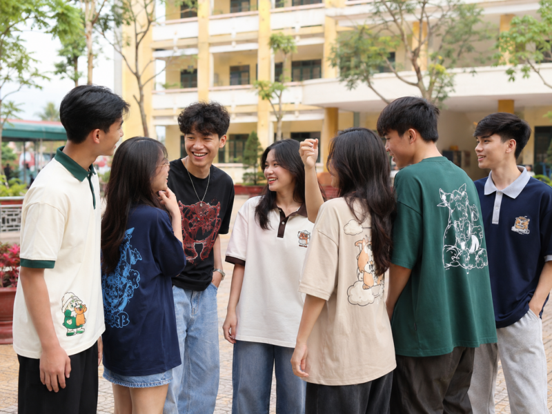 các mẫu áo thun lớp in hình đẹp