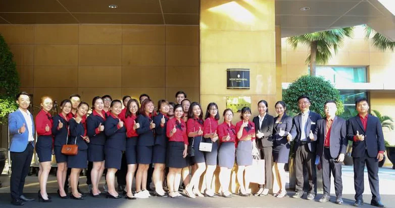 Đồng phục khách sạn intercontinental