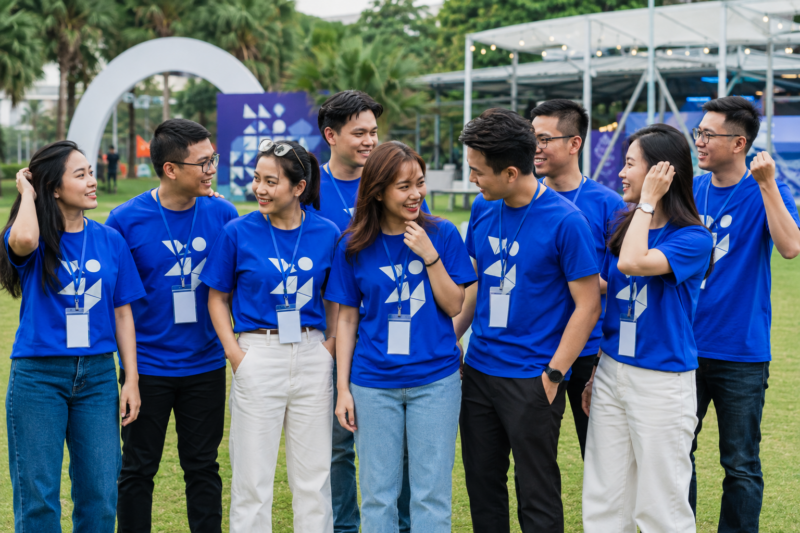 In áo sự kiện theo yêu cầu