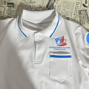 Ao-polo-sinh-vien-trang-phoi-xanh