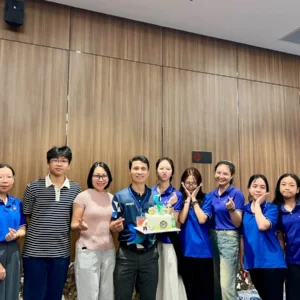 ao-su-kien-thien-phuc-thuc-te